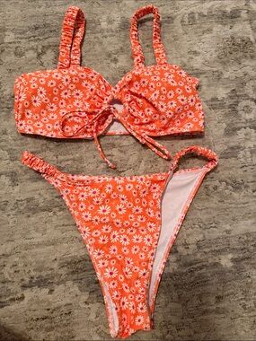 Daisy Print Orange Bikini Set